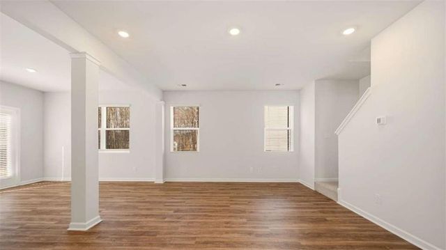 109 Oakchase Park Lane, Hampton, GA 30228