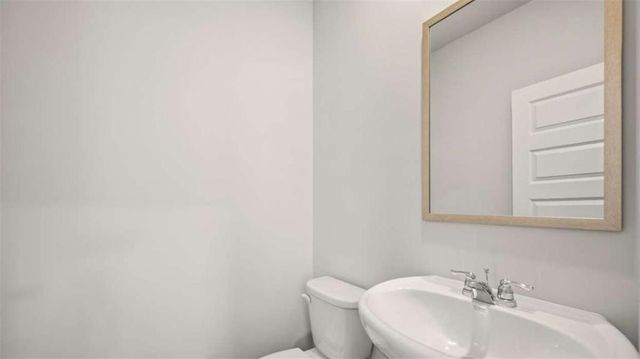 109 Oakchase Park Lane, Hampton, GA 30228