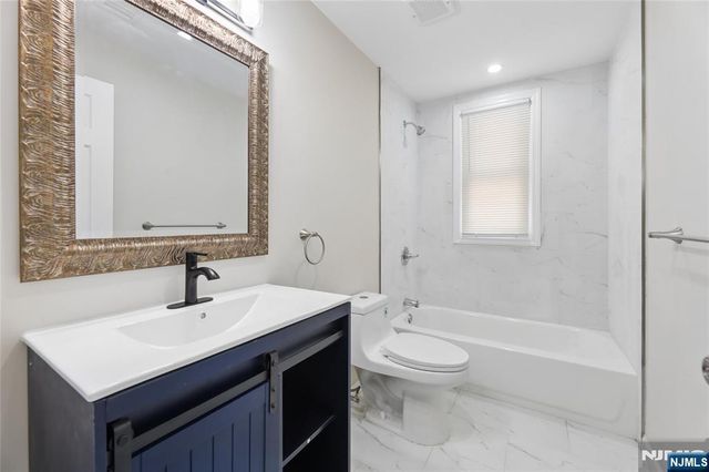 172 Godwin Avenue, Paterson, NJ 07501