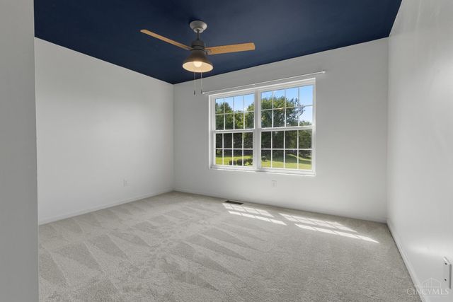 8042 Laurelwood Drive, Hamilton Twp, OH 45039