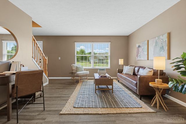 8042 Laurelwood Drive, Hamilton Twp, OH 45039