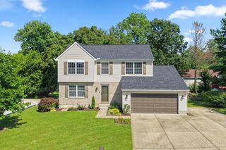 8042 Laurelwood Drive, Hamilton Twp, OH 45039