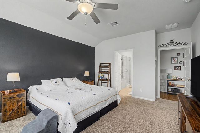 10842 Cliffs View Drive, Iowa Colony, TX 77583