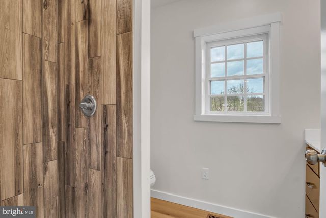 22 ACADEMY RD, Newport, PA 17074