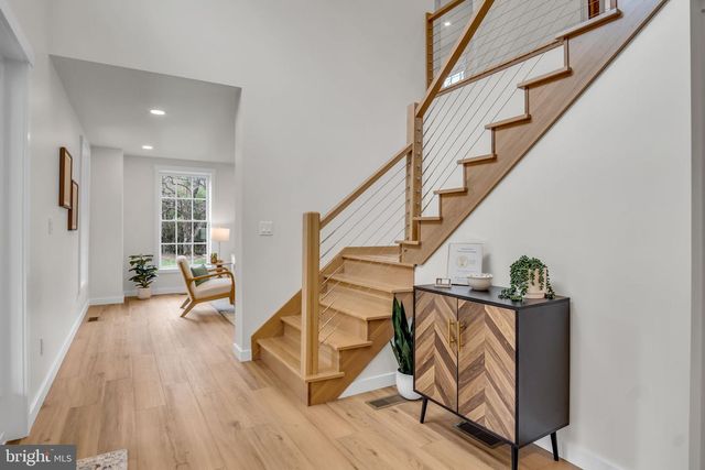 22 ACADEMY RD, Newport, PA 17074