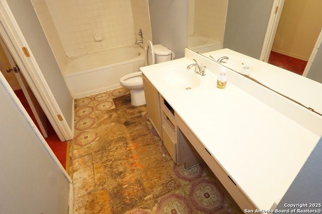 2214 Juniper Hill, San Antonio, TX 78245