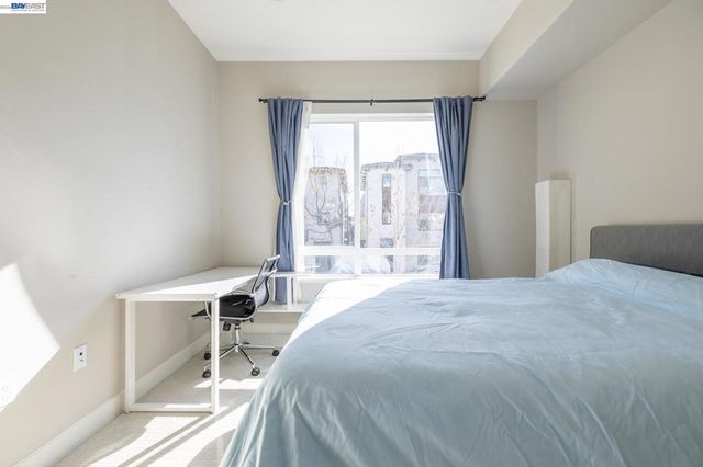 263 263 Llano De Los Robles Ave 1, San Jose, CA 95136