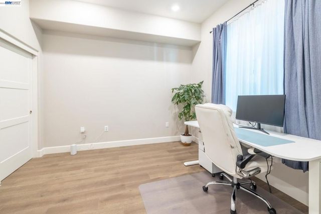 263 263 Llano De Los Robles Ave 1, San Jose, CA 95136