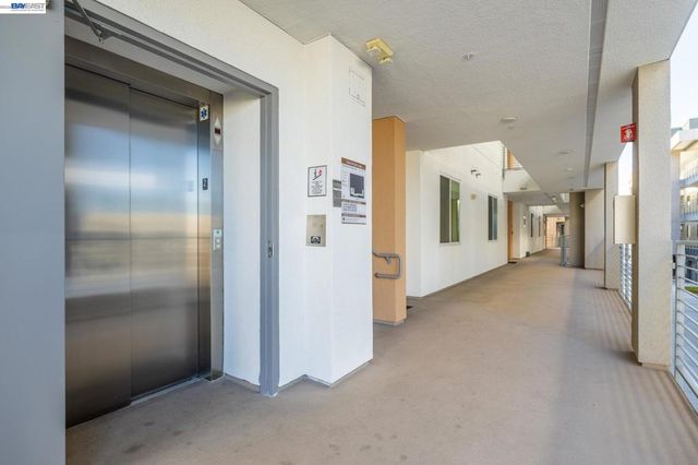 263 263 Llano De Los Robles Ave 1, San Jose, CA 95136