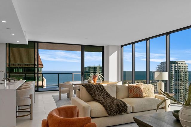 275 1ST AVENUE S 3205, St Petersburg, FL 33701