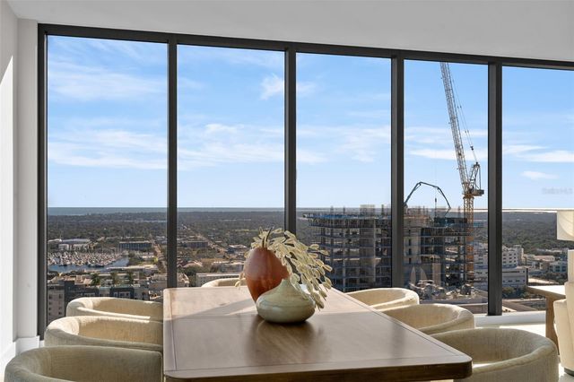 275 1ST AVENUE S 3205, St Petersburg, FL 33701