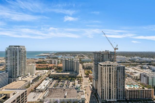 275 1ST AVENUE S 3205, St Petersburg, FL 33701