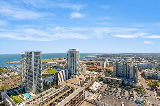 275 1ST AVENUE S 3205, St Petersburg, FL 33701