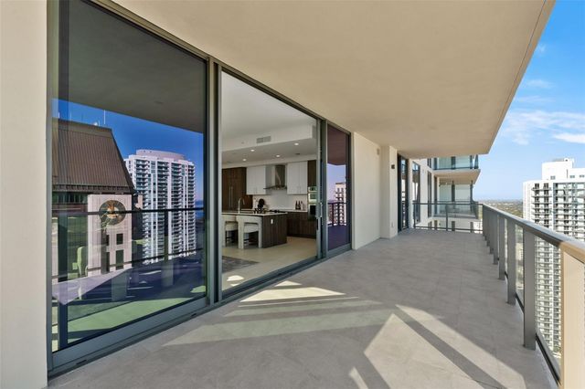 275 1ST AVENUE S 3205, St Petersburg, FL 33701