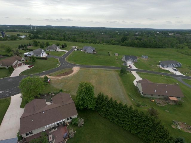Lt9 BOBOLINK LANE, Cascade, WI 53011