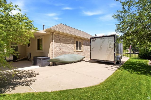 1561 E LAKEVIEW WAY, Ogden, UT 84403
