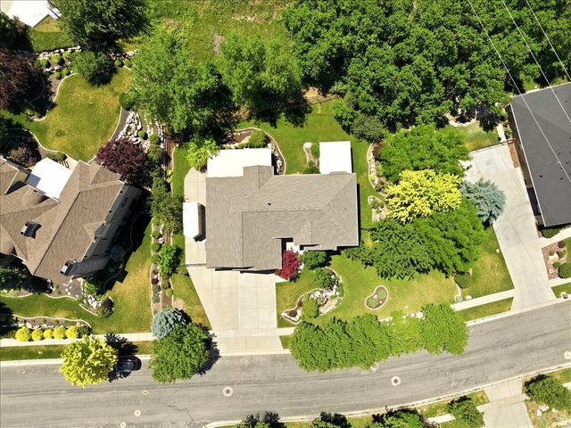 1561 E LAKEVIEW WAY, Ogden, UT 84403