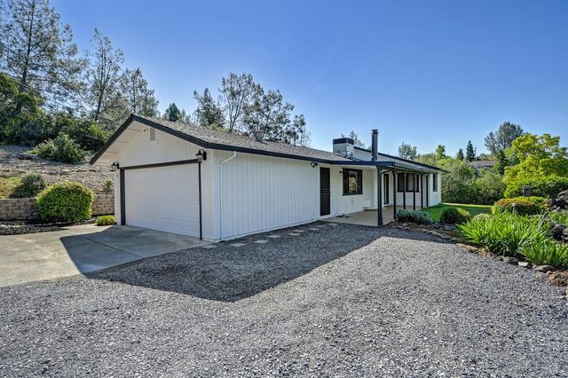 4390 Hillwood Dr, Shingle Springs, CA 95682