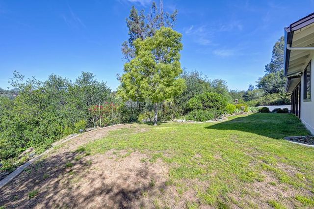 4390 Hillwood Dr, Shingle Springs, CA 95682