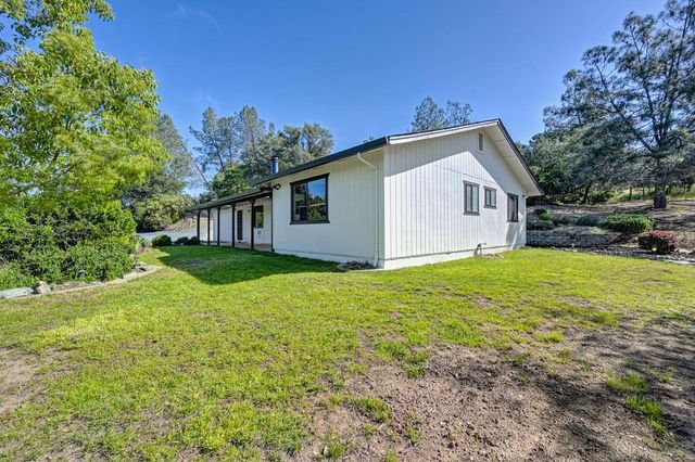 4390 Hillwood Dr, Shingle Springs, CA 95682