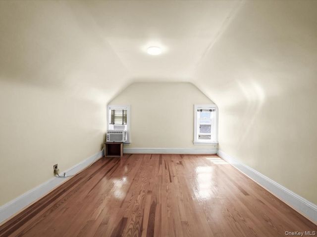 3533 171st Street, Flushing, NY 11358