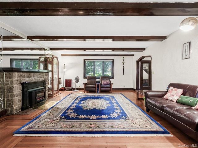 3533 171st Street, Flushing, NY 11358