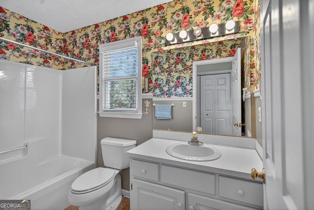 104 Bridlewood Drive, Lagrange, GA 30240