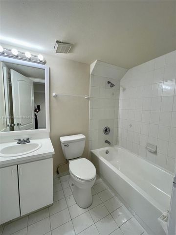 7211 W 24th Ave 2224, Hialeah, FL 33016
