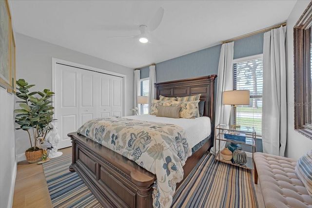 6870 13TH AVENUE N, St Petersburg, FL 33710