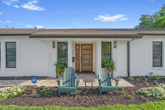 6870 13TH AVENUE N, St Petersburg, FL 33710
