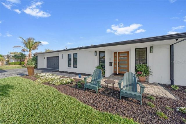 6870 13TH AVENUE N, St Petersburg, FL 33710