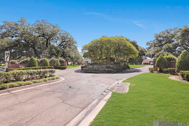 36448 Lake Bend Ave, Prairieville, LA 70769