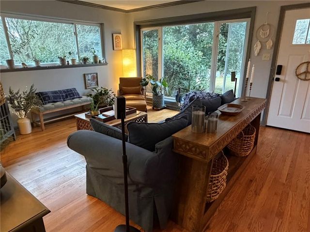 264 Pamela NW Street, Marietta, GA 30064