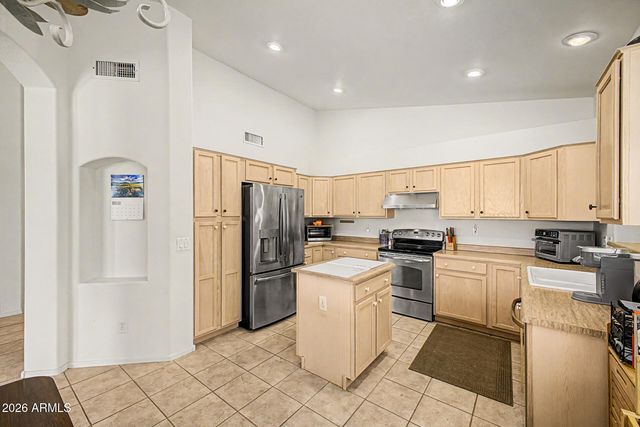 17418 N FAIRWAY Drive, Surprise, AZ 85374