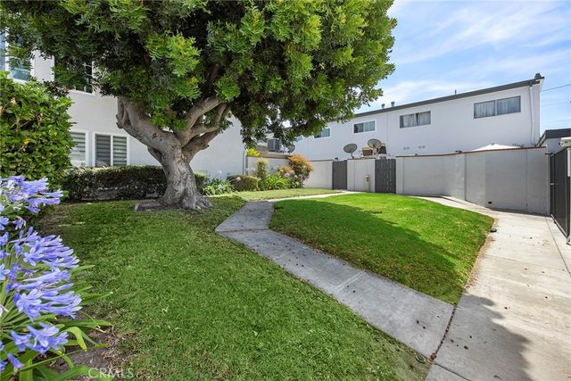 1973 W Greenleaf H, Anaheim, CA 92801