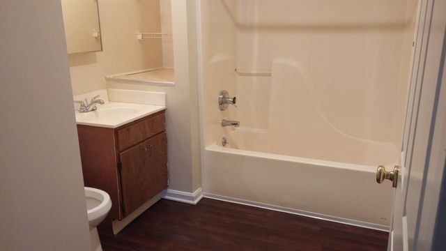 4105 Blue Lick Ct 2, Louisville, KY 40229