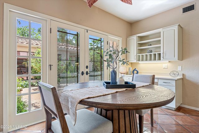 95 N Camino Espanol, Tucson, AZ 85716