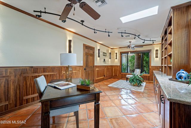 95 N Camino Espanol, Tucson, AZ 85716