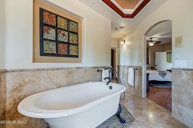 95 N Camino Espanol, Tucson, AZ 85716