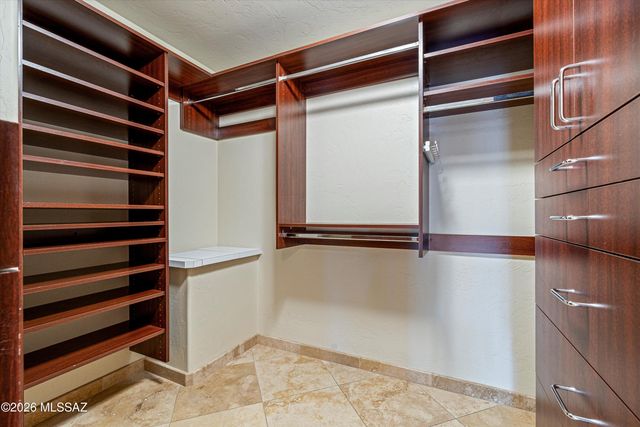 95 N Camino Espanol, Tucson, AZ 85716