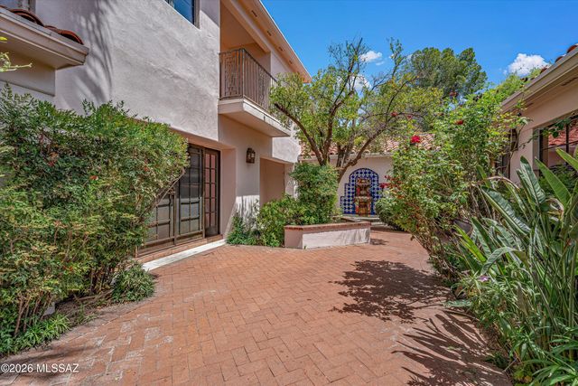 95 N Camino Espanol, Tucson, AZ 85716