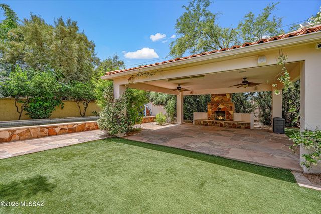 95 N Camino Espanol, Tucson, AZ 85716