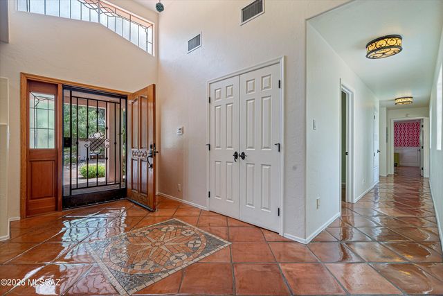 95 N Camino Espanol, Tucson, AZ 85716