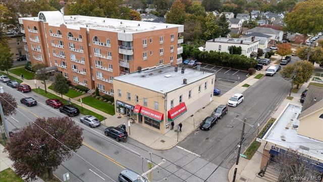 213-215 Mineola Boulevard, Mineola, NY 11501