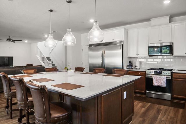 7008 W Whitman Avenue, Fresno, CA 93723