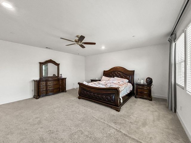 7008 W Whitman Avenue, Fresno, CA 93723