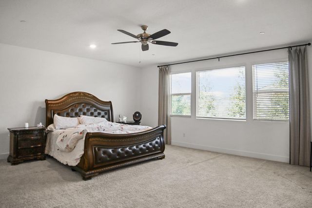 7008 W Whitman Avenue, Fresno, CA 93723