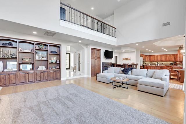 21998 Brighton Crest Drive, Friant, CA 93626