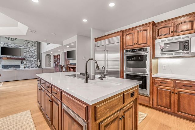 21998 Brighton Crest Drive, Friant, CA 93626