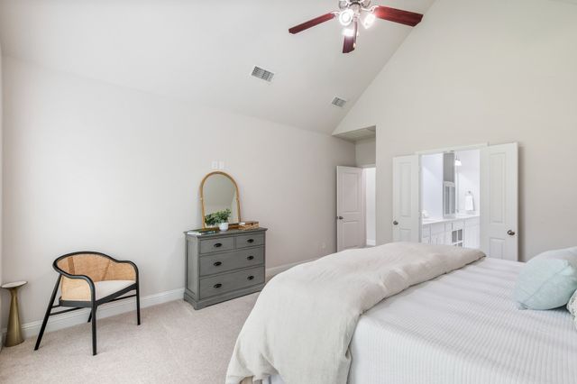 5101 Del Molin Avenue, Lewisville, TX 75056